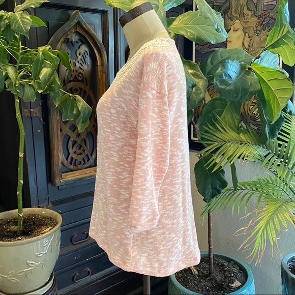 Macy’s Peter Pan lace collar sweater - Picture 5 of 13